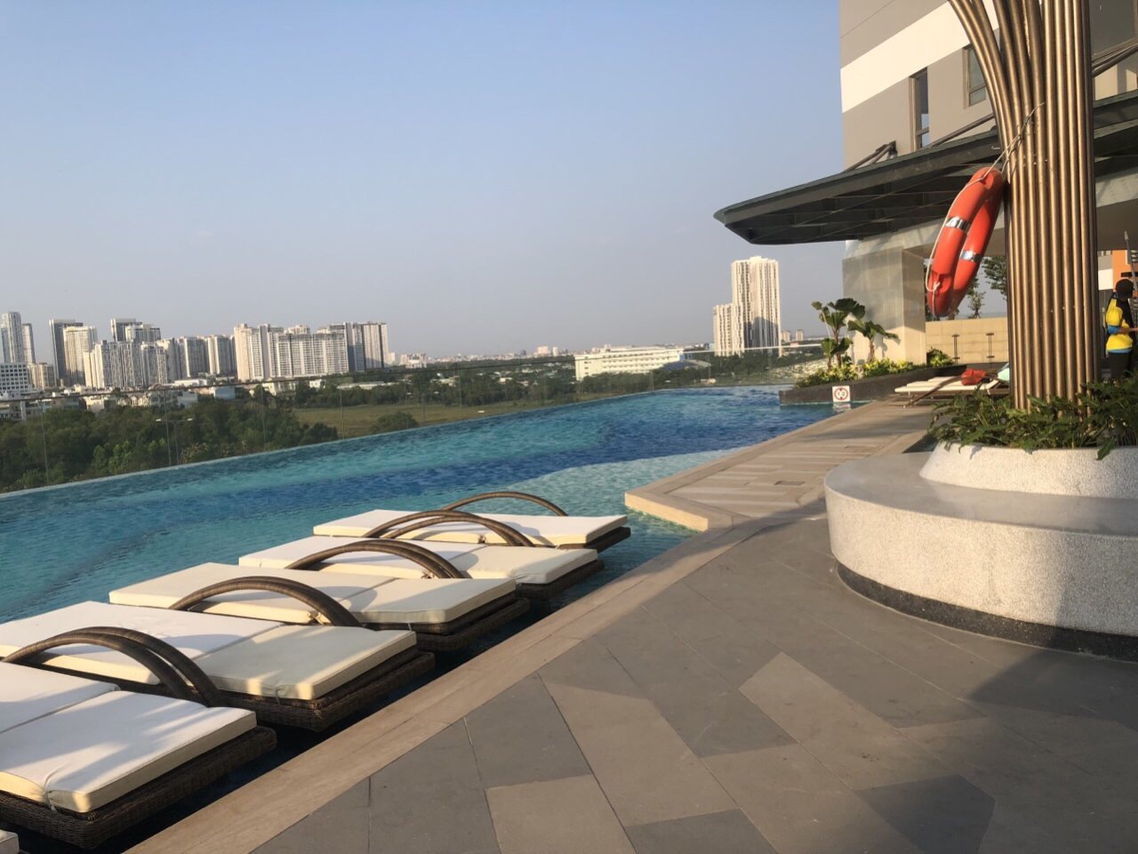 The Sun Avenue district 2 for rent