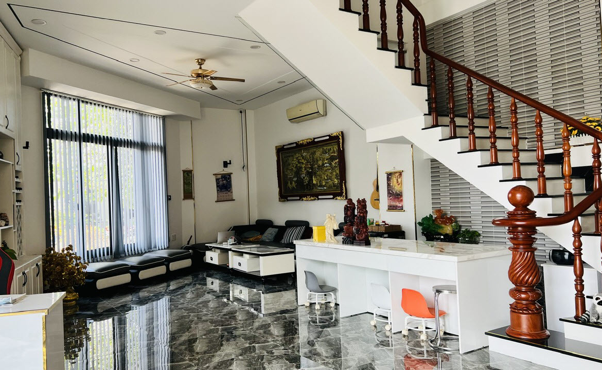 Villa-for-rent-in-Thuan-An-city-Binh-Duong-province