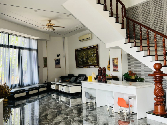 Villa-for-rent-in-Thuan-An-city-Binh-Duong-province