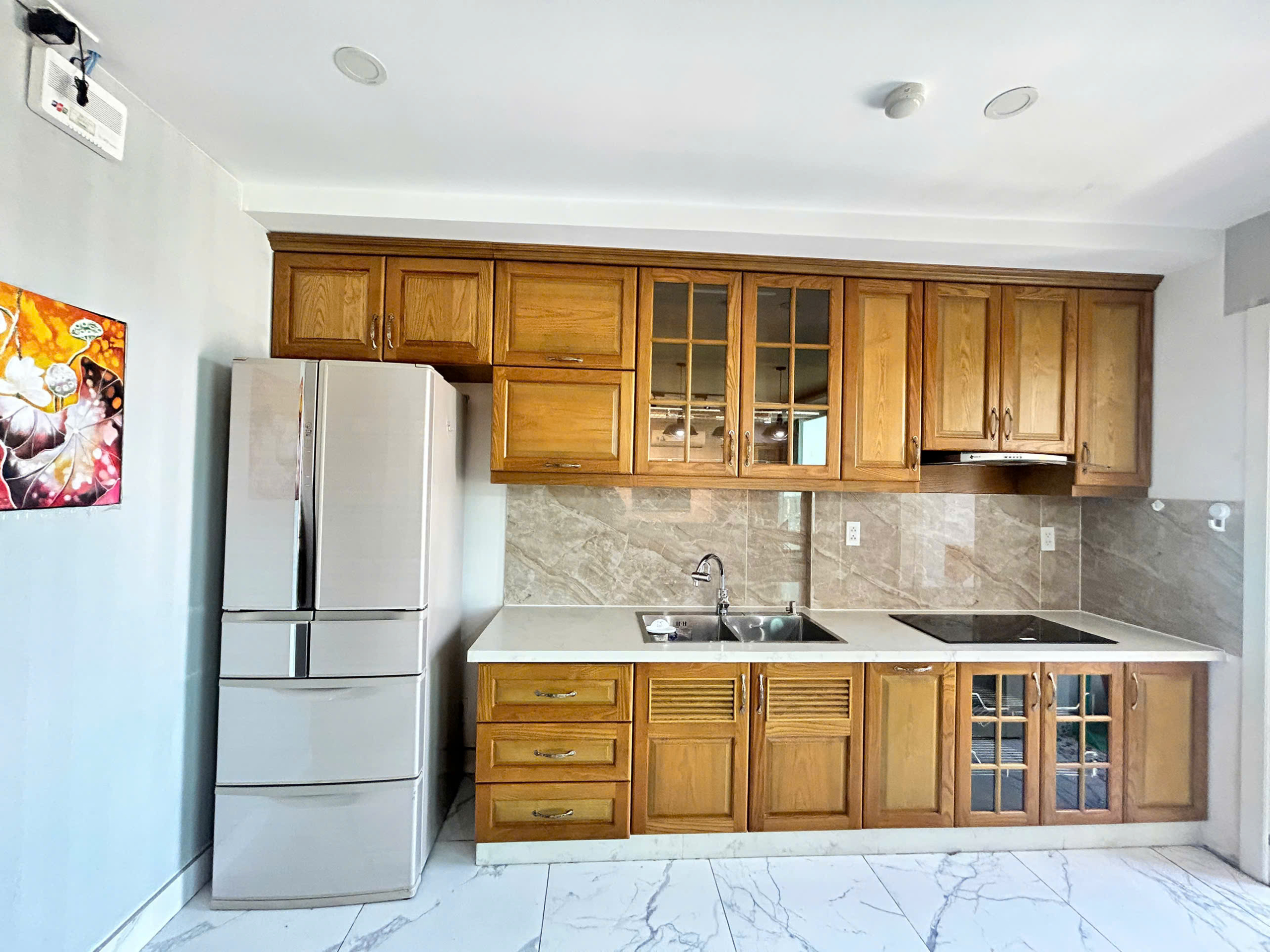 Leman Luxury Quan 1 2. Spacious 1BR for rent with nice and morden furniture at Léman Luxury, Saigon downtown
