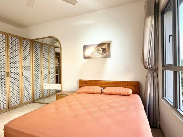3BR Palm Heights apartment for rent with cheap price