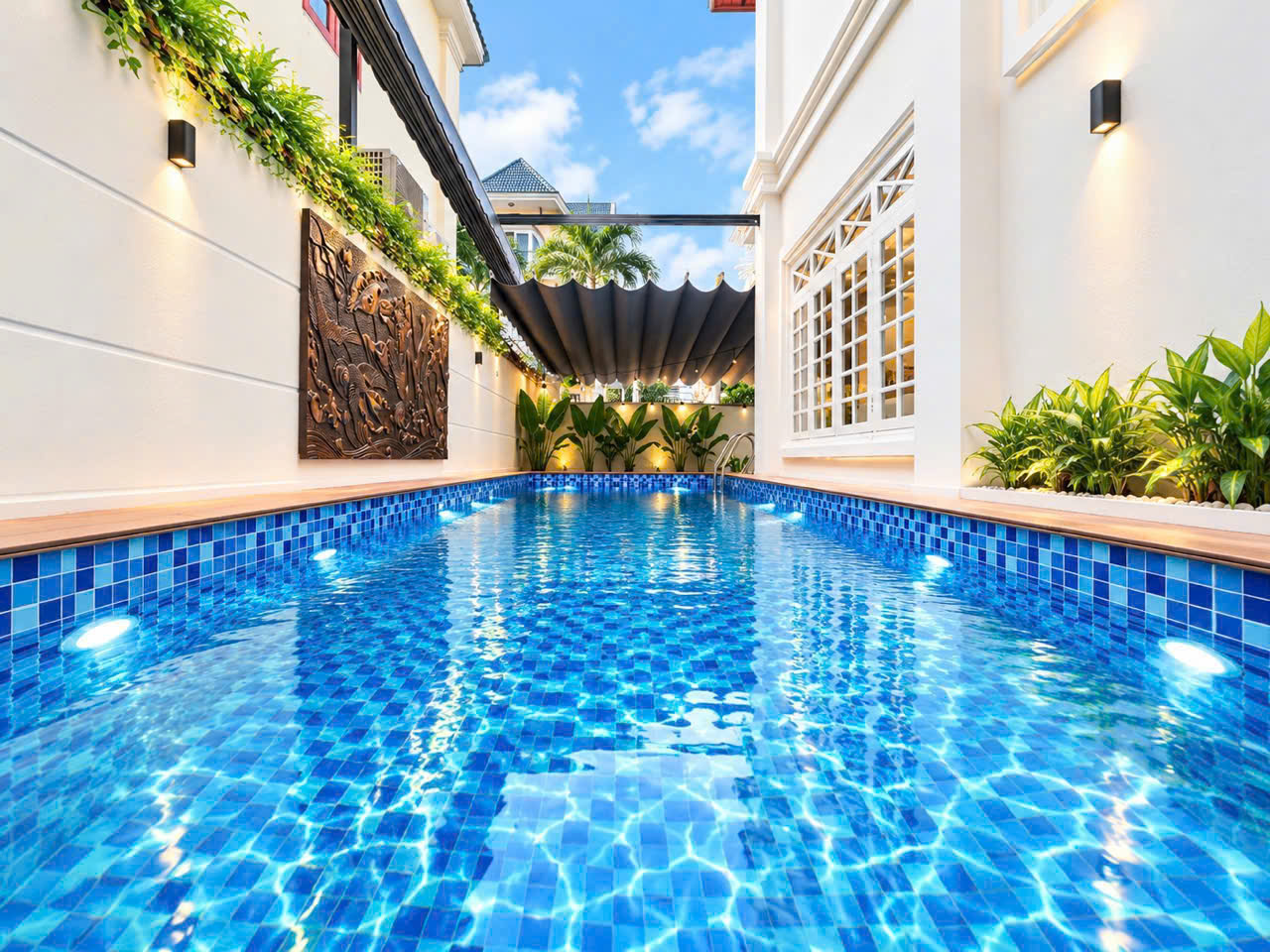 River-side villa for rent in District 2 with pool, sauna, luxury furnished