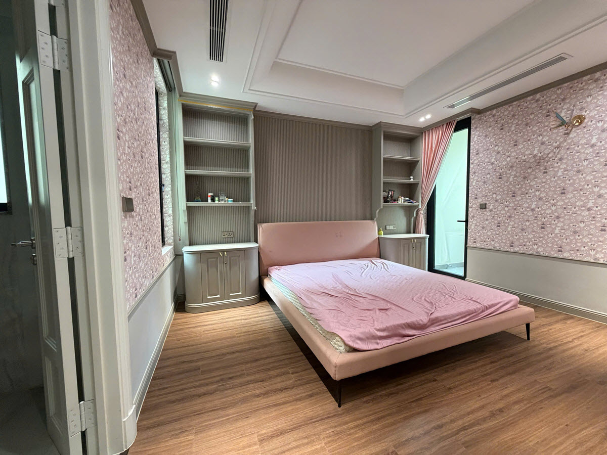 Third bedrooms