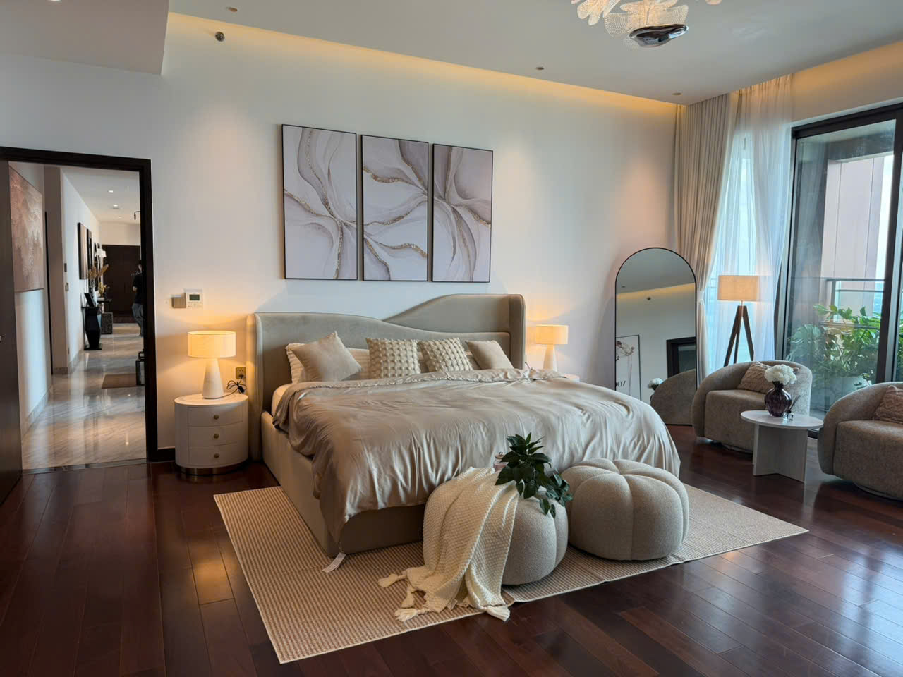 Luxury 4-bedroom apartment for rent with a private pool and private lift at the DEFINE project
