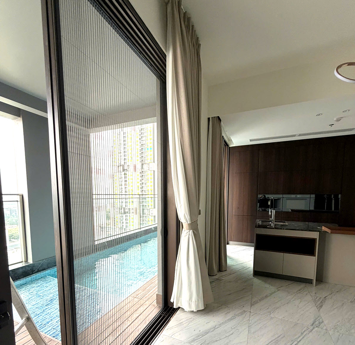 6-star DEFINE District 2 apartment for rent: 4 bedrooms, basic furnishings, and private pool