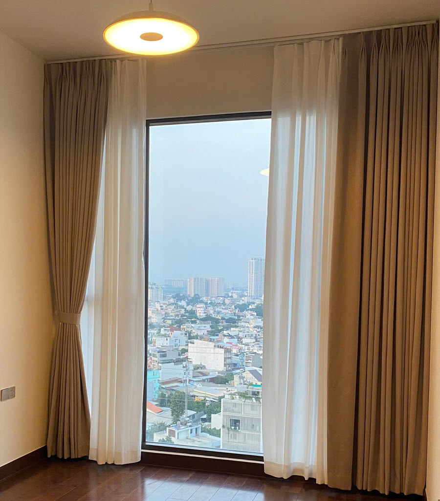 6-star DEFINE District 2 apartment for rent: 4 bedrooms, basic furnishings, and private pool