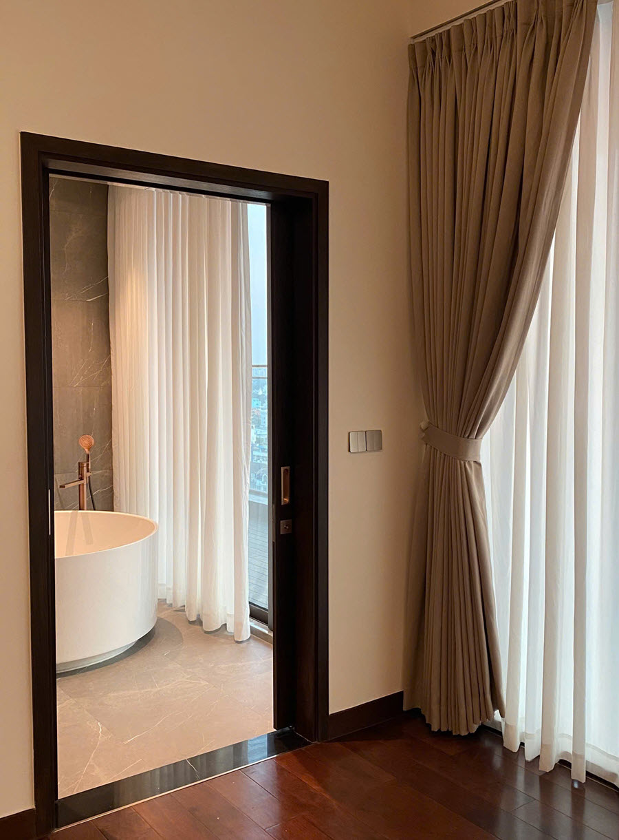 6-star DEFINE District 2 apartment for rent: 4 bedrooms, basic furnishings, and private pool