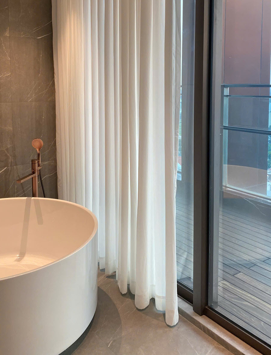 6-star DEFINE District 2 apartment for rent: 4 bedrooms, basic furnishings, and private pool