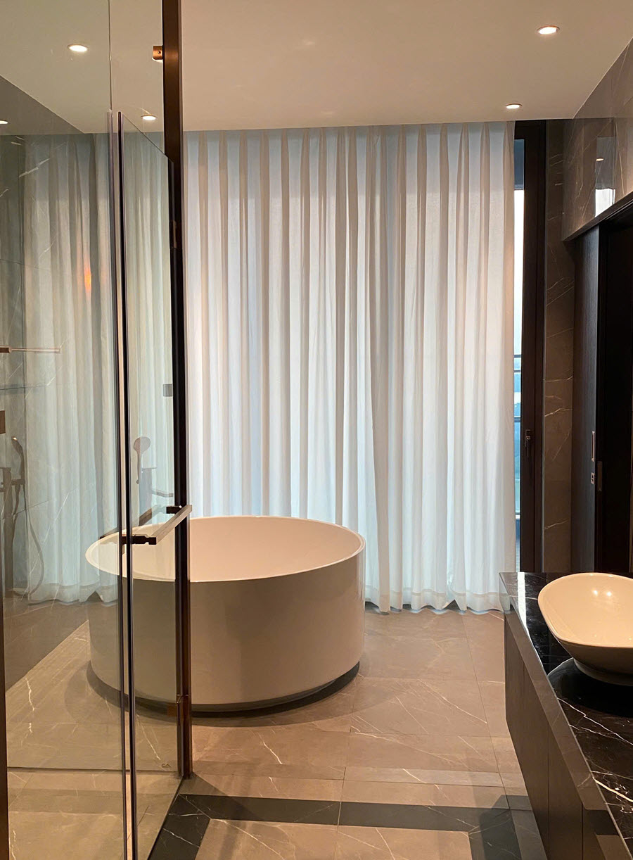 6-star DEFINE District 2 apartment for rent: 4 bedrooms, basic furnishings, and private pool
