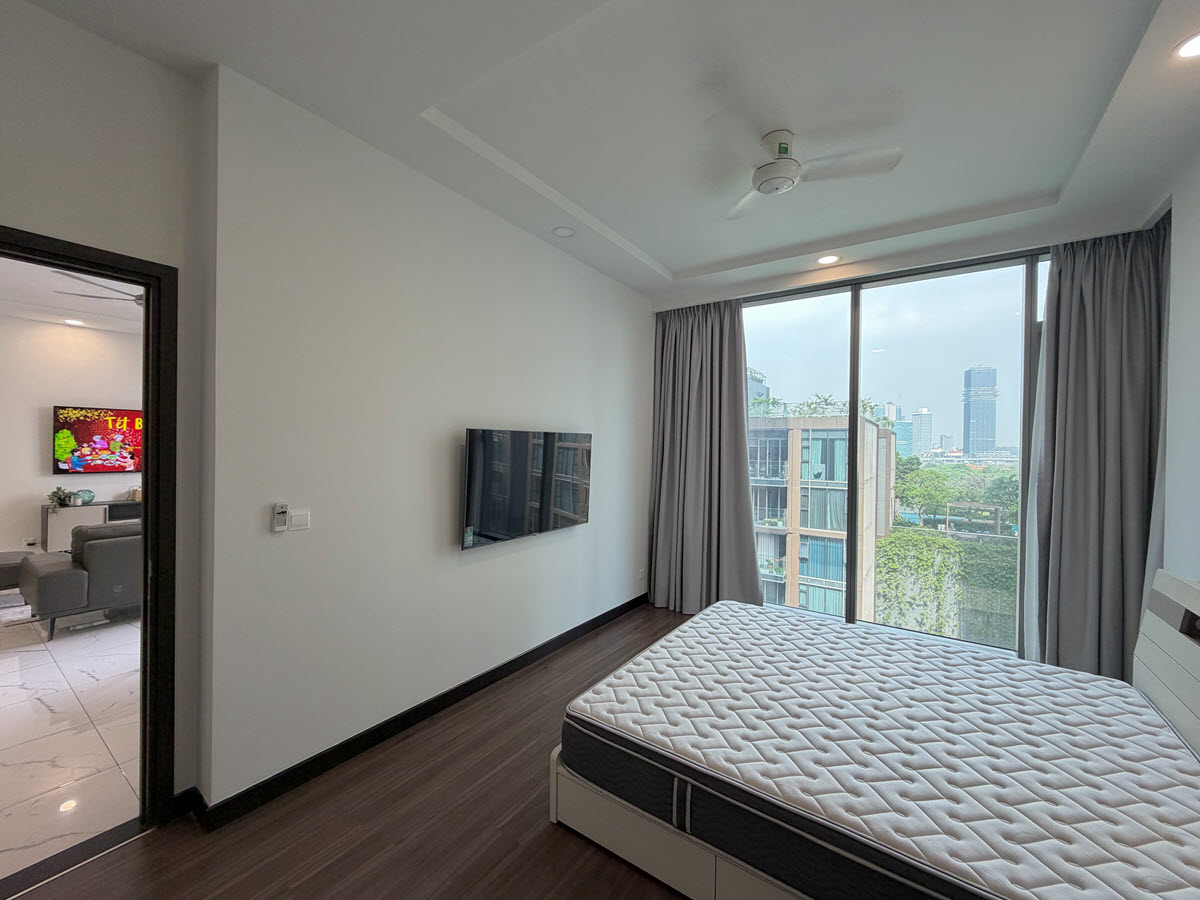 Spacious 3BR apartment for rent at Empire City, featuring modern, luxurious, and stylish interiors