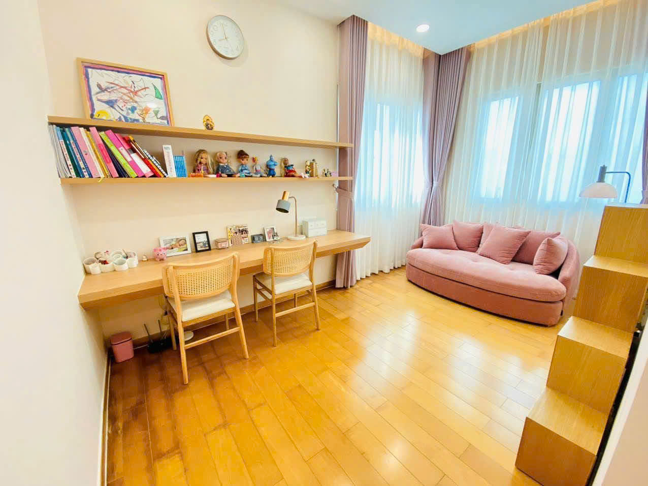 Penthouse The Vista An Phu for rent 3.3