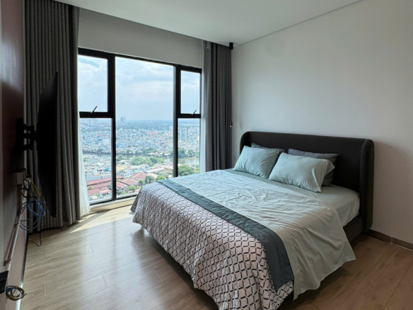 450m² fully high-end furnished penthouse for rent at De La Sol, District